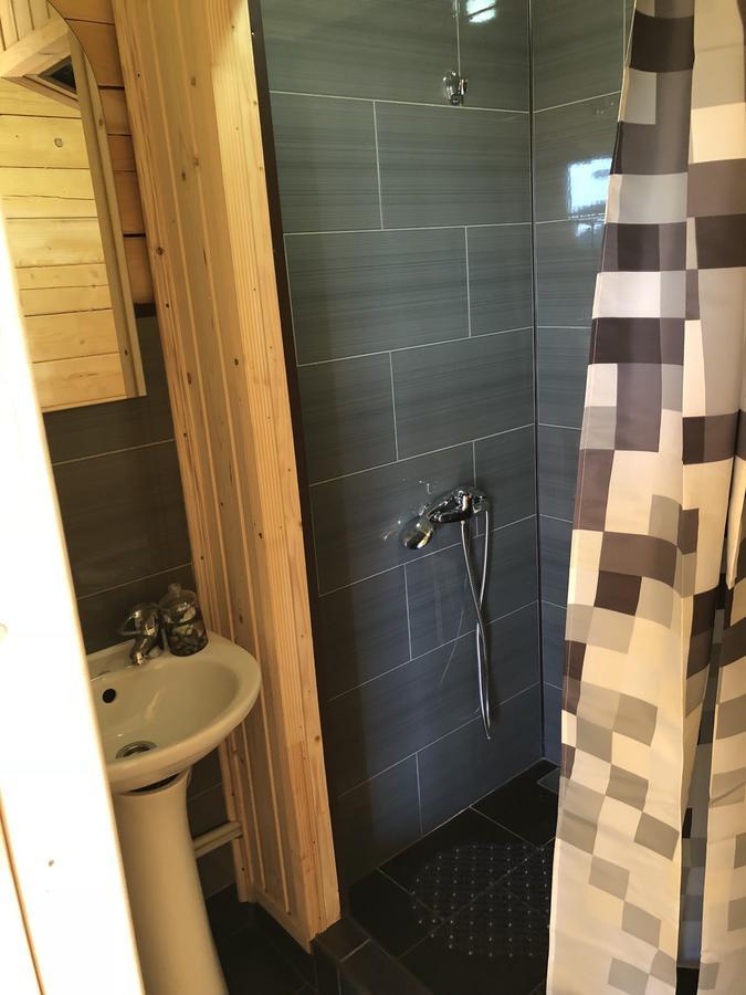 Rybatska 7 Hotel Chornomorsk Ngoại thất bức ảnh
